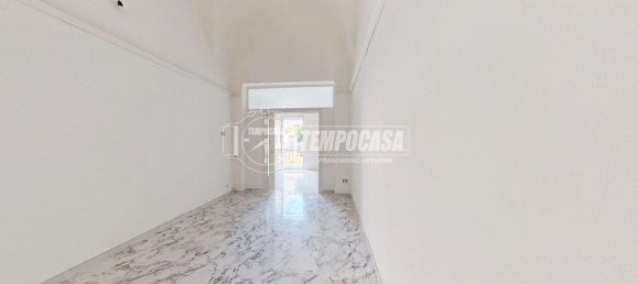 1 bedroom Apartment in Lecce, Italy No. 378224 10