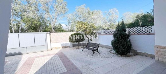 3 bedrooms Townhouse in Empuriabrava, Spain No. 160773 32