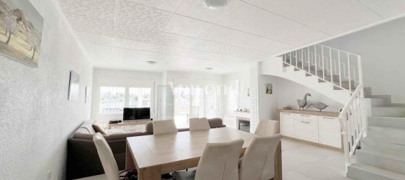 3 bedrooms Townhouse in Empuriabrava, Spain No. 160773 18