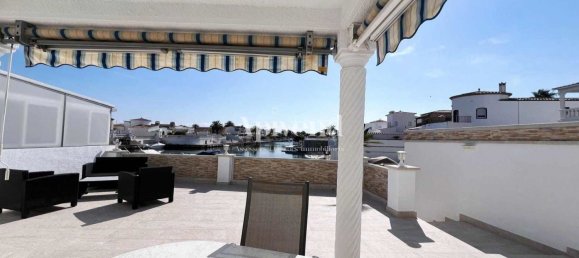 3 bedrooms Townhouse in Empuriabrava, Spain No. 160773 33