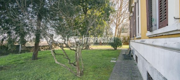 Квартира с 3 комнатами в Ваприо д’Адда, Италия № 38660 45