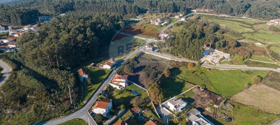 2050m² Land in Pacos de Ferreira, Portugal No. 83669 5