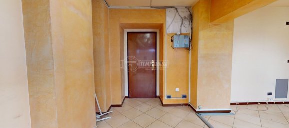 Entrepôt à Turin, Italy 70m² No. 71724 9