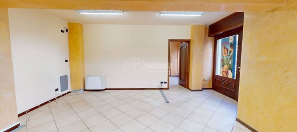 Entrepôt à Turin, Italy 70m² No. 71724 6