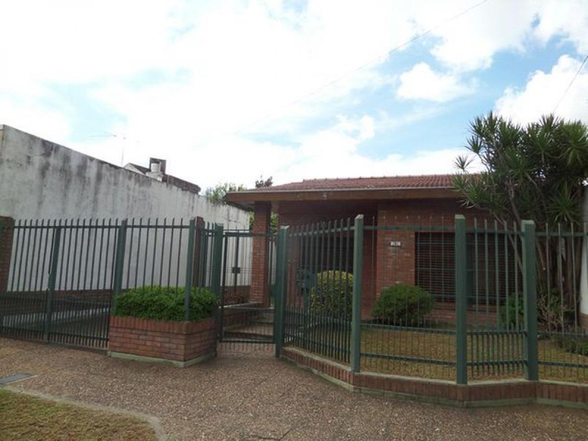 Casa T3 em General San Martin, Argentina N.º 9721