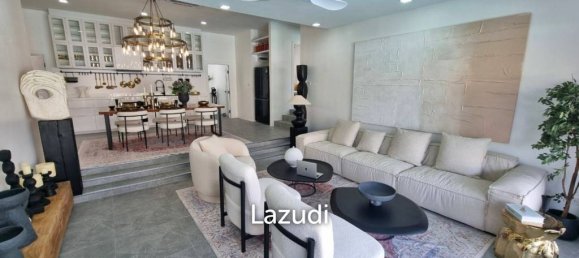 5 bedrooms Villa in Pattaya, Thailand No. 25498 8