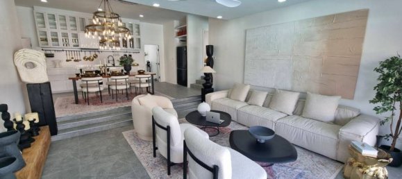 Villa T5 em Pattaya, Thailand N.º 25498 8