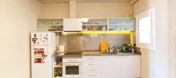 2 bedrooms Apartment in Ciutat Vella, Spain No. 114957 9