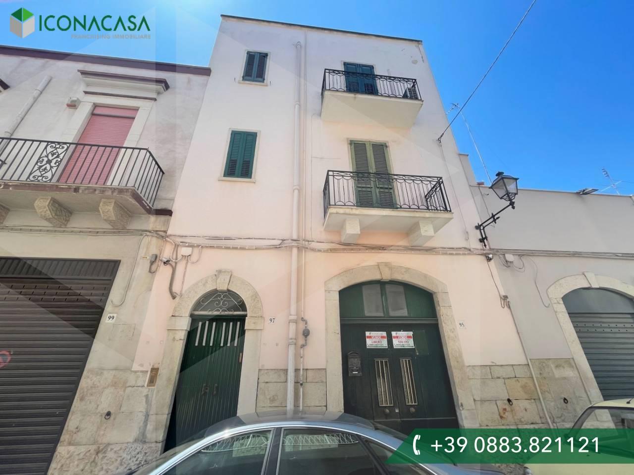 3-salle Appartement à Andria, Italy No. 9265