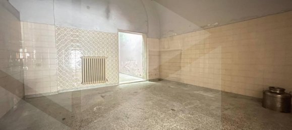 3-salle Appartement à Andria, Italy No. 9265 5