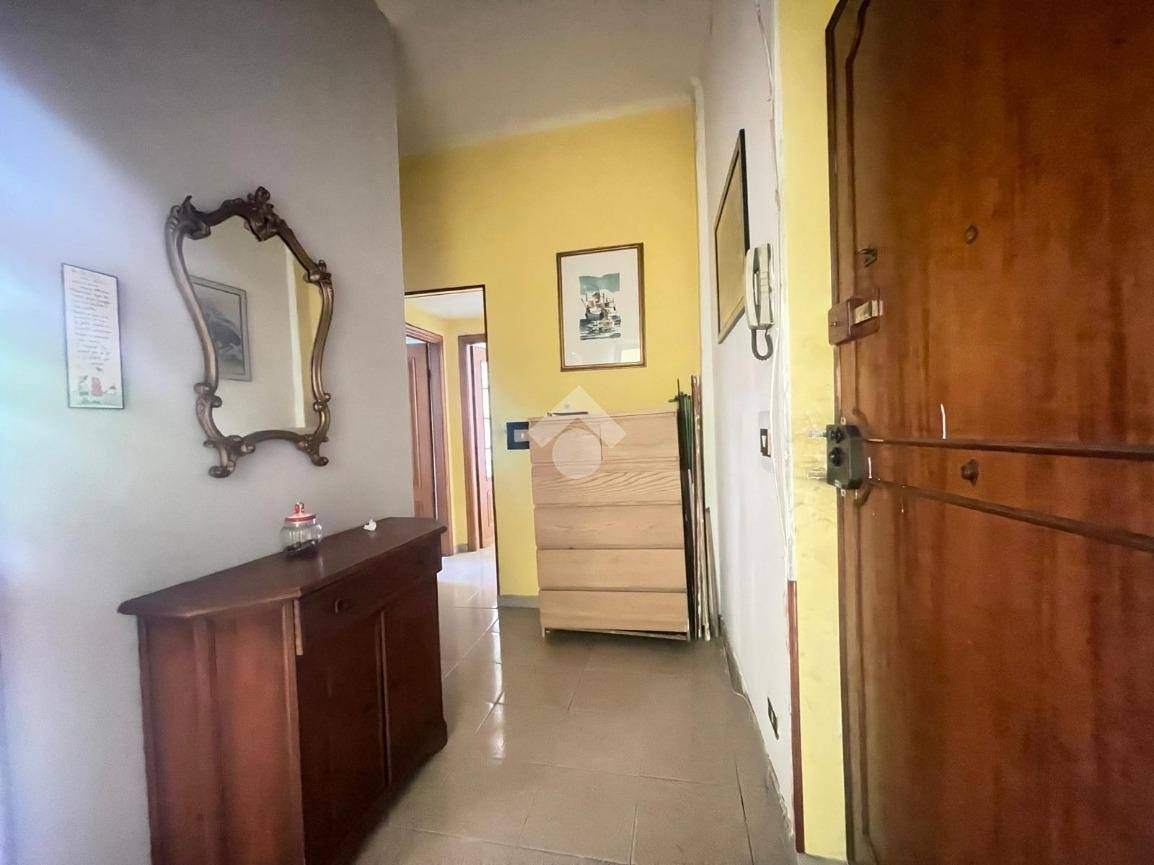 1 Schlafzimmer Wohnung in Genoa, Italy, Nr. 237927