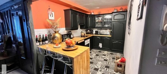 1 bedroom Apartment in Orleans, France No. 209219 4