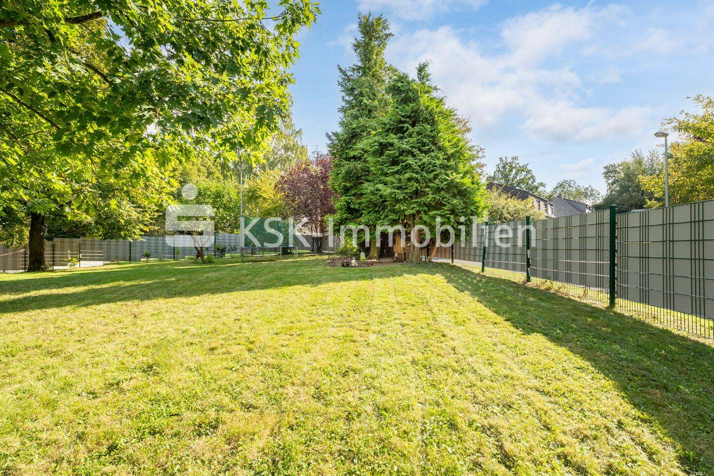 Terreno en Rhein-Erft, Germany No. 140709