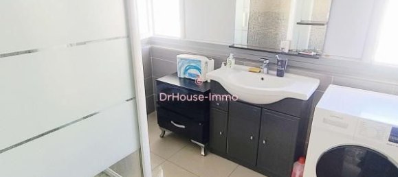 Casa de 3 dormitorios en Louvres, France No. 140293 6