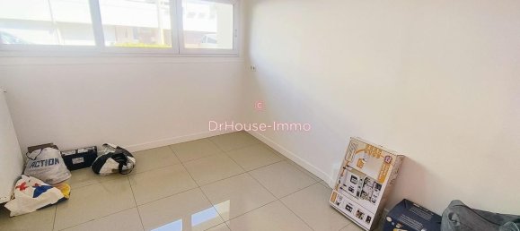 Casa de 3 dormitorios en Louvres, France No. 140293 3