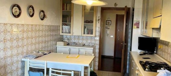 Apartamento de 5 dormitorios en Casaleone, Italy No. 346500 12