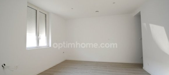 Casa T3 em Saint-Quentin, France N.º 240767 3