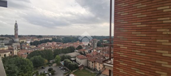 Apartamento de 3 habitaciónes en Palazzolo sull'Oglio, Italy No. 5105 6