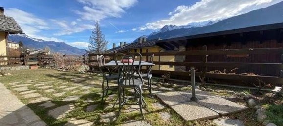 7 rooms Villa in Sarre, Italy No. 174465 3