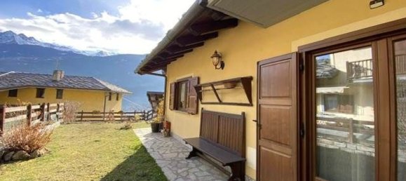 7 rooms Villa in Sarre, Italy No. 174465 4
