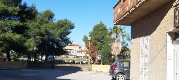 6-salle Maison à Vittoria, Italy No. 204641 3