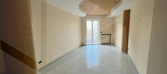 Apartamento de 3 divisões em Bari, Italy N.º 33868 29
