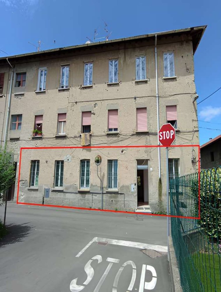 2غرفة شقة في Lurate Caccivio, Italy رقم 6768