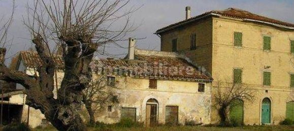 8 غرف نوم منزل في Ancona, Italy رقم 90831 5