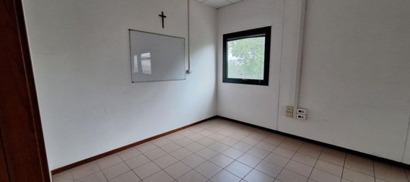 Lagerhaus in Tolentino, Italy 1246m², Nr. 372713 3