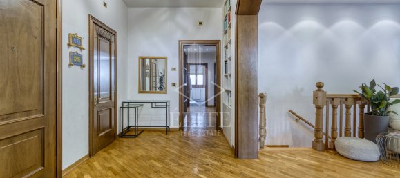 3 bedrooms Villa in Pianoro, Italy No. 344672 3