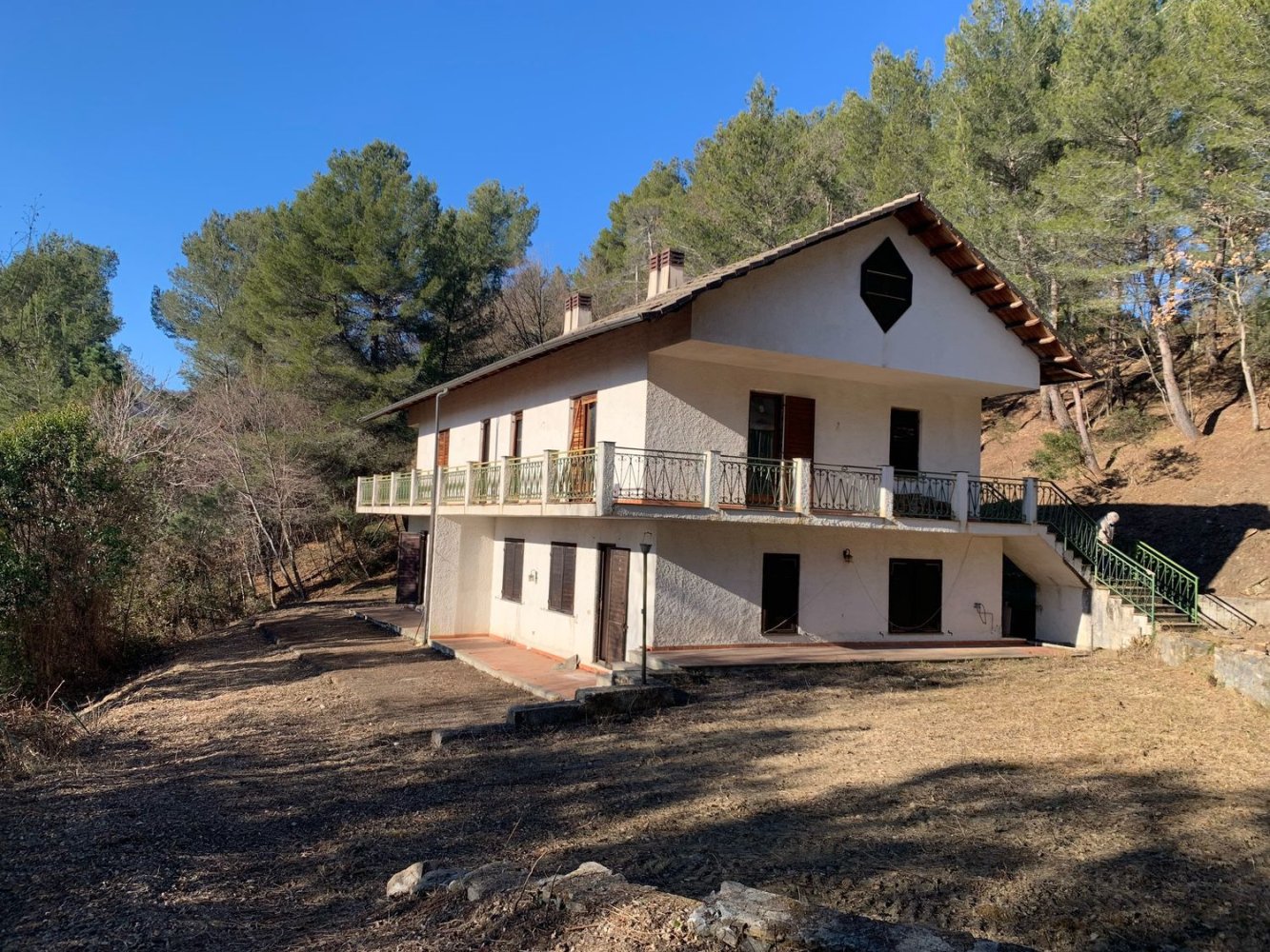 10 rooms House in Testico, Italy No. 256968