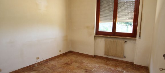 4 rooms Apartment in Neirone, Italy No. 271857 17