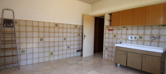 4 rooms Apartment in Neirone, Italy No. 271857 6