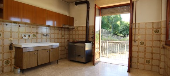 4 rooms Apartment in Neirone, Italy No. 271857 4