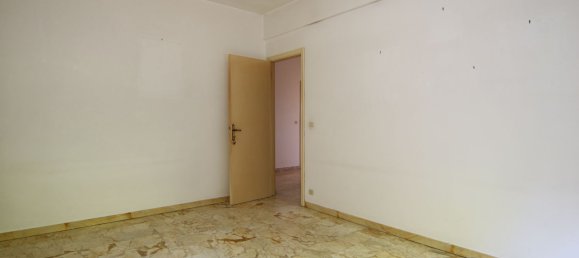 4 rooms Apartment in Neirone, Italy No. 271857 13