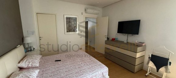 3 bedrooms Villa in Giugliano in Campania, Italy No. 259649 21