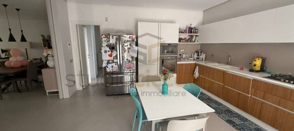 3 bedrooms Villa in Giugliano in Campania, Italy No. 259649 13