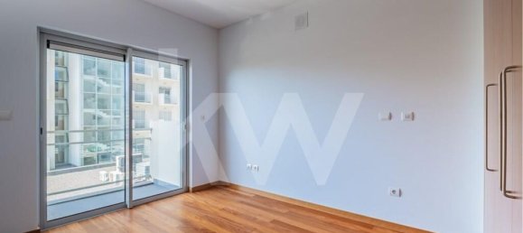 Квартира с 3 спальнями в Фуншал, Португалия № 101340 11