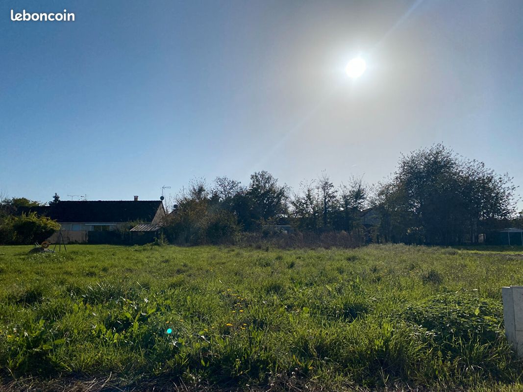  قطعة أرض في Paucourt, France 855متر مربع رقم 211768