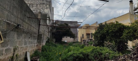 5 rooms Apartment in Neviano, Italy No. 167409 34