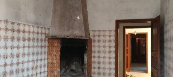 5 rooms Apartment in Neviano, Italy No. 167409 18