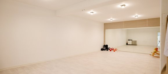 Edificio de 16 habitaciónes en Zollernalbkreis, Germany No. 355934 13