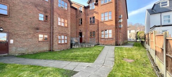 Квартира с 1 спальней в Редхилл, Великобритания № 12310 8