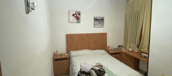 Apartamento de 2 dormitorios en Badalona, Spain No. 191398 3