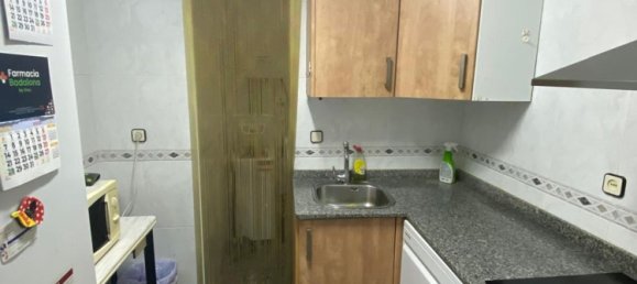 Apartamento de 2 dormitorios en Badalona, Spain No. 191398 4
