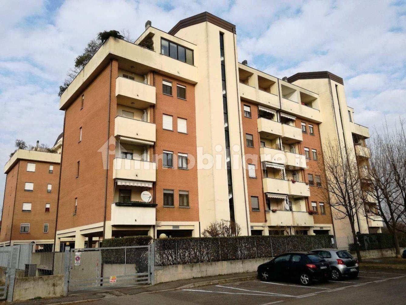 3 chambres Appartement à Rho, Italy No. 4995