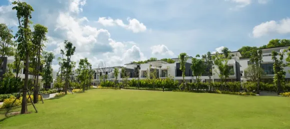 5 bedrooms Villa in Phuket, Thailand No. 79168 18