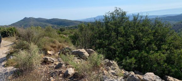  Land in Jalon, Spain No. 160982 3