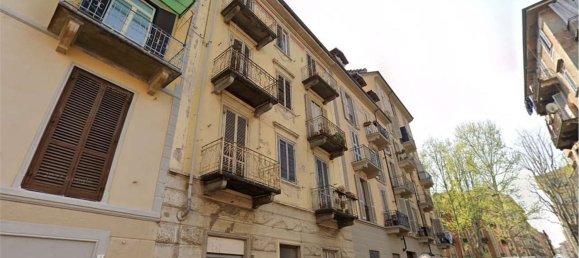 Apartamento de 2 divisões em Turin, Italy N.º 10368 3