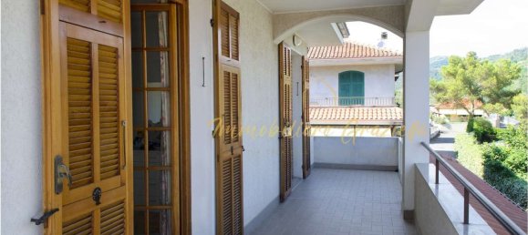 7-salle Maison à Camporosso, Italy No. 191941 27